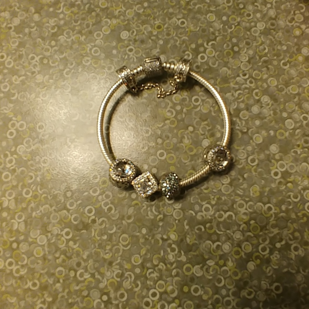 PANDORA SPARKLE BRACLET SET